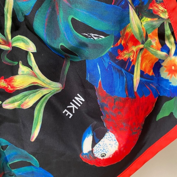 Nike Parrot Tropical Running Shorts Built-in Underwear Drawstring Windbreaker S - Picture 4 of 8